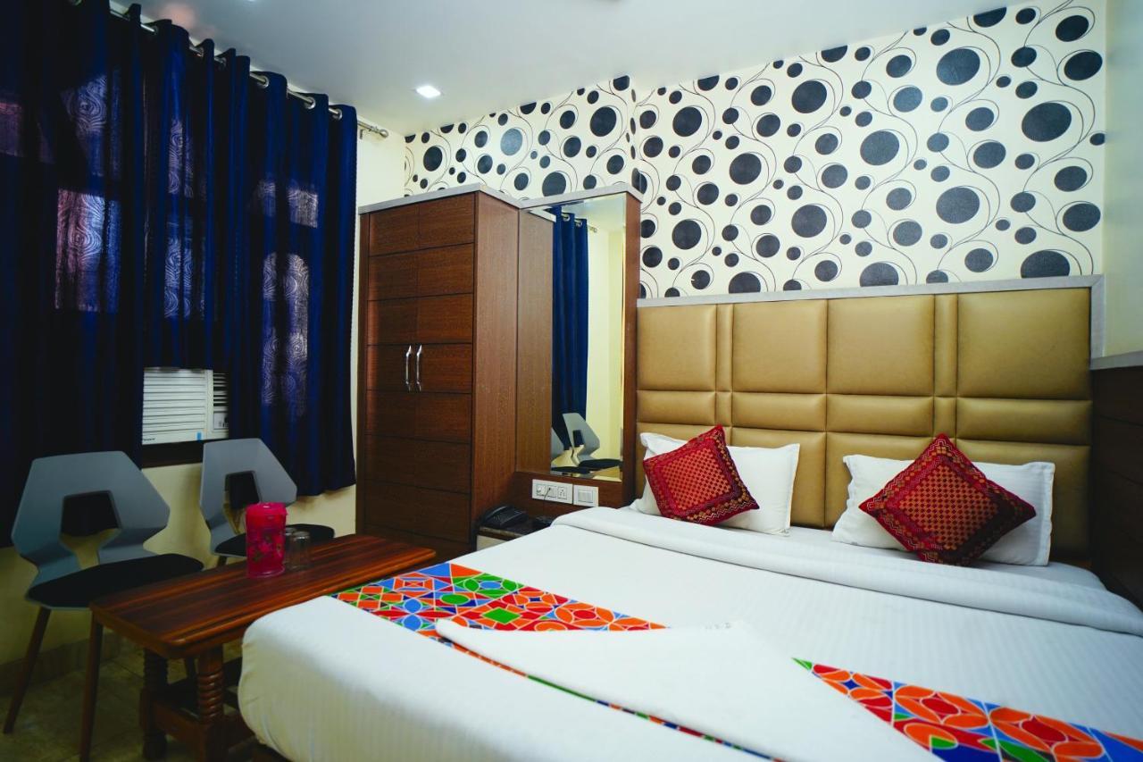 ניו דלהי Hotel Delhi Darshan Deluxe-By Rsl Hospitality מראה חיצוני תמונה