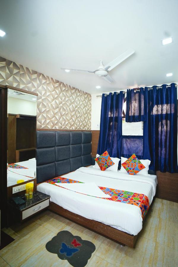 ניו דלהי Hotel Delhi Darshan Deluxe-By Rsl Hospitality מראה חיצוני תמונה